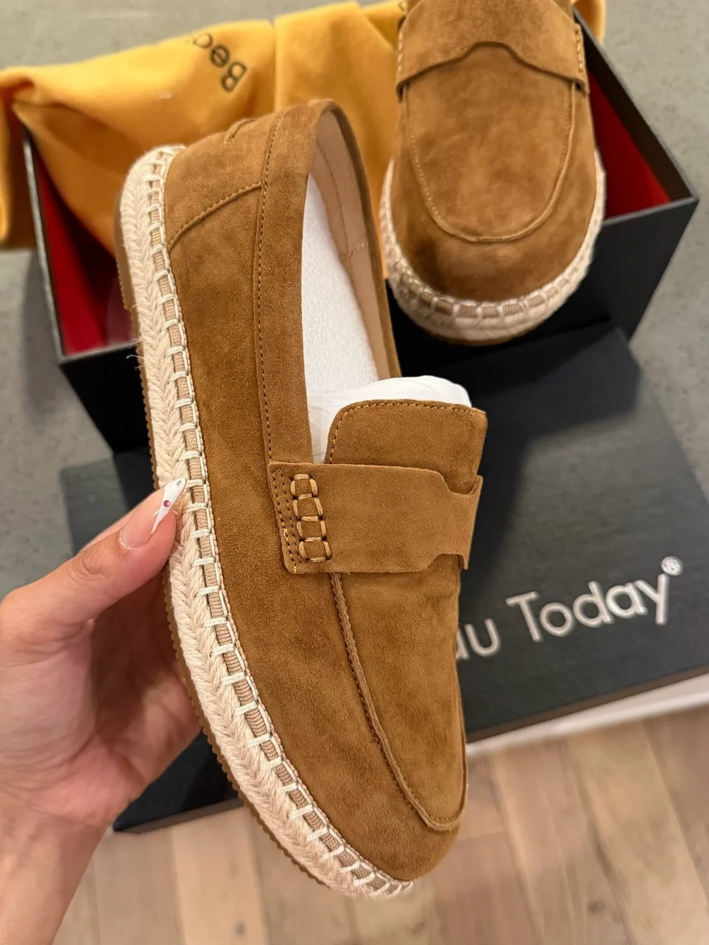 Women’s Suede Penny Loafers - Tan